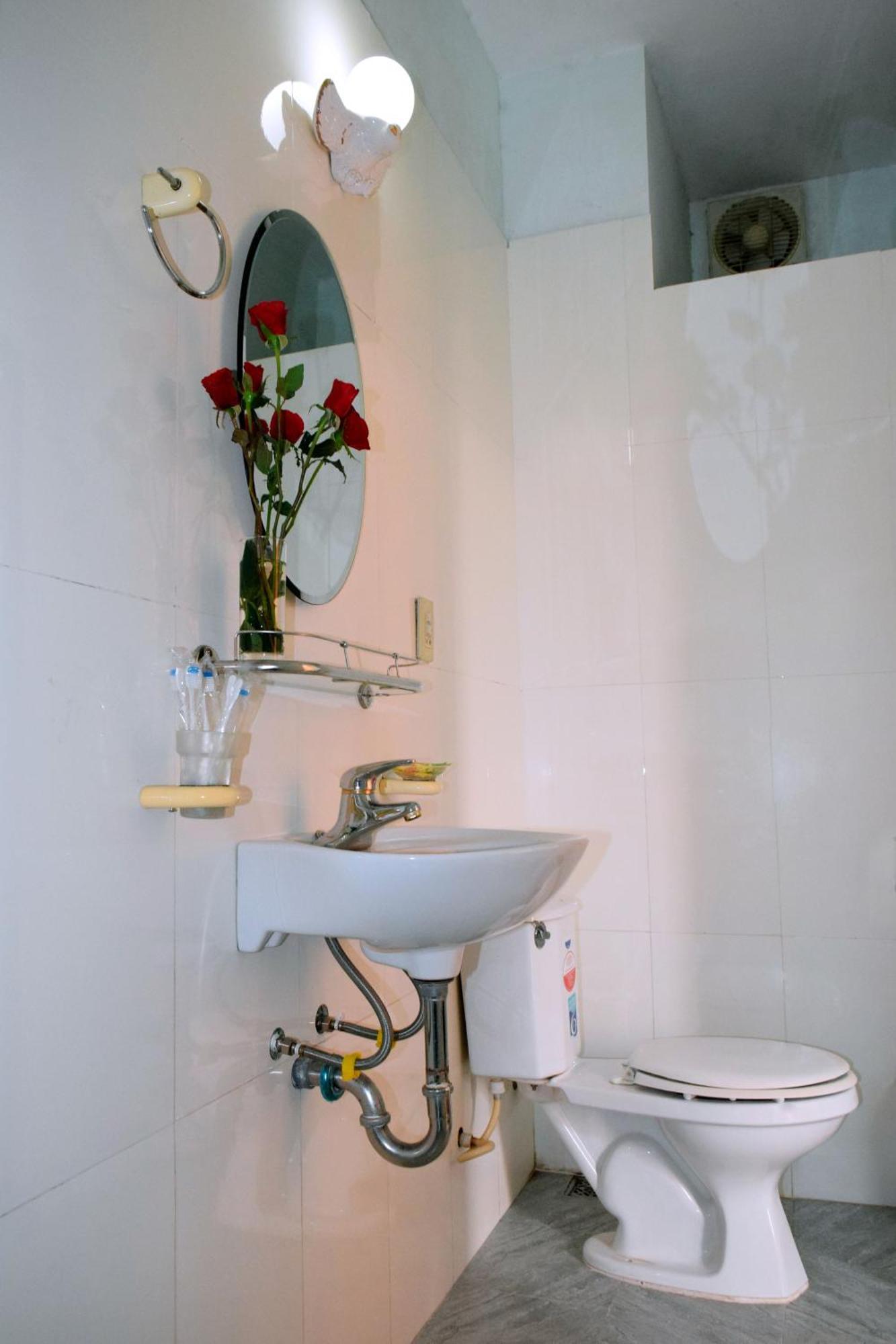 Nhat Le Hotel Huế Kültér fotó