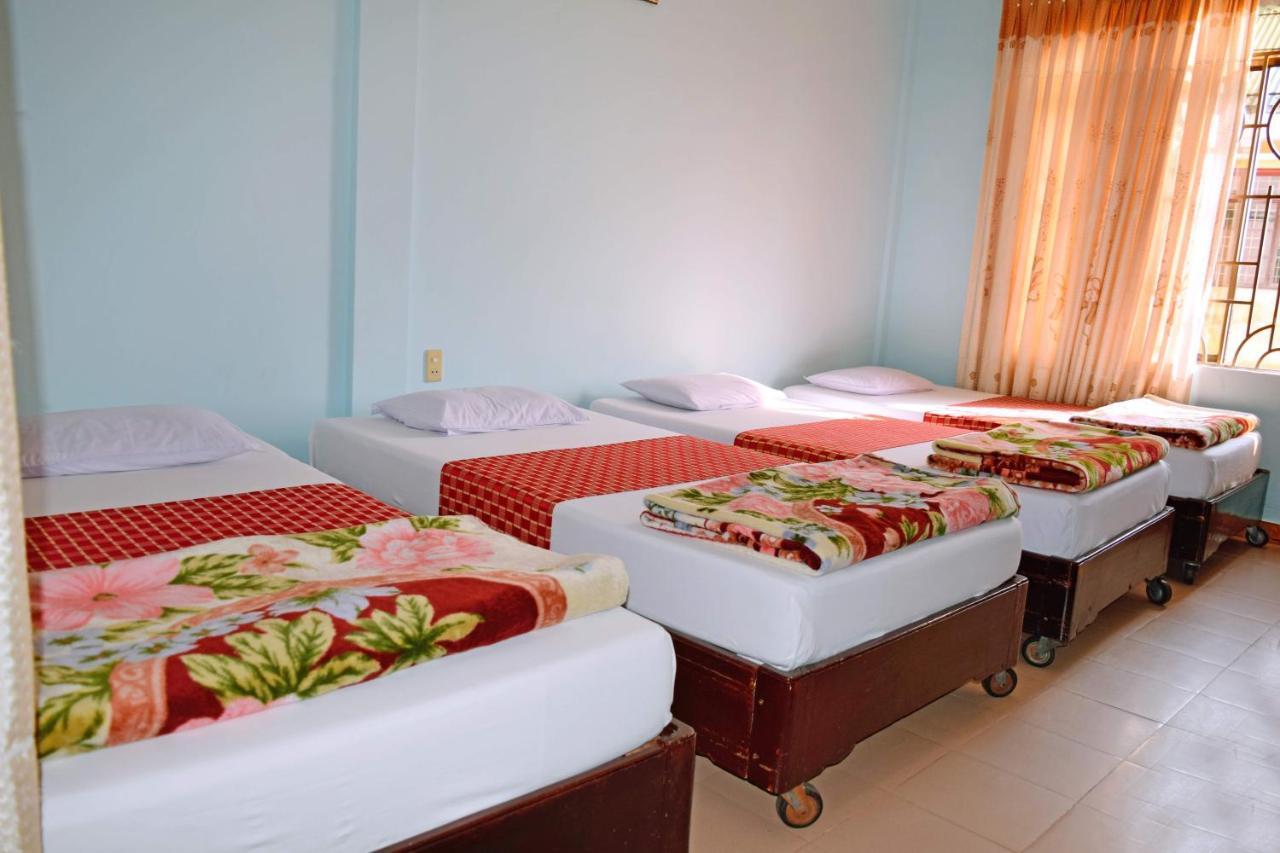 Nhat Le Hotel Huế Kültér fotó